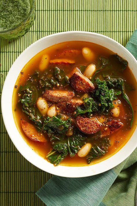 White Bean Kale, Kielbasa Soup, Quick Soup Recipes, How To Cook Kale, Quick Soup, Winter Soup, Kale Soup, White Bean Soup, Winter Dinner