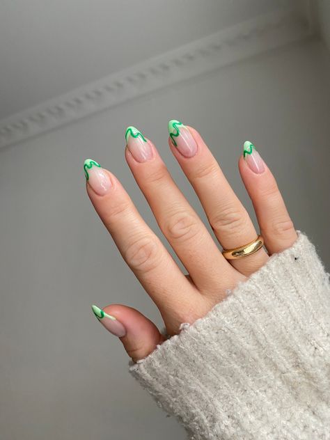 Neutral Nails With Green Accent, Green Spring Nails Almond, Green Swirls Nails, Vacation Nails Green, Green Freestyle Nails, Mail Inspo 2024 Spring, Nails May 2024, Gelish Nails Summer, Green Summer Nails Designs