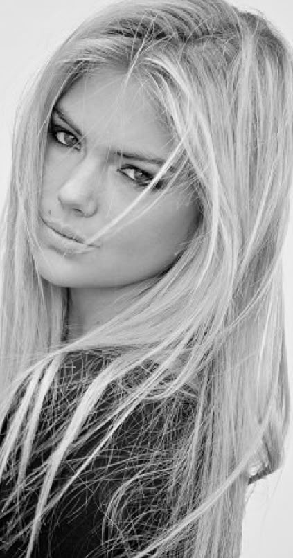 Kate Upton Kate Upton, White Photo, Woman Crush, Beauty Inspiration, Pretty Face, Pretty Hairstyles, Hair Looks, A Black, Her Hair