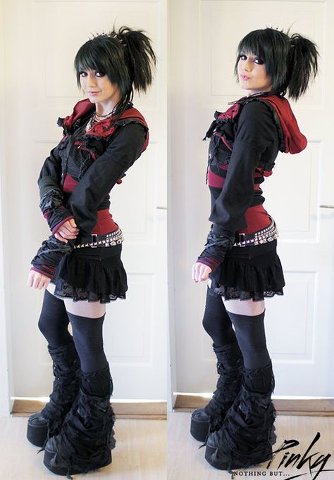 Adorable outfit!  Want, want, want. Stile Punk Rock, Scene Girl, Tokyo Street Fashion, Scene Outfits, Hipster Grunge, Alt Outfits, Scene Fashion, Emo Outfits