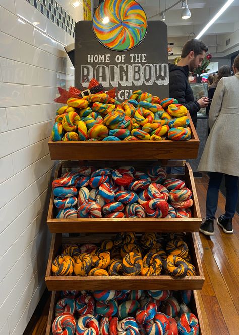 New York City rainbow bagels place food idea cafe Rainbow Bagels Nyc, Bagel Shop Interior Design, Liberty Bagels Nyc, New York Bagel Shop, Bagel Display, Rainbow Bagel, Bagels Nyc, Rainbow Bagels, New York Bagels