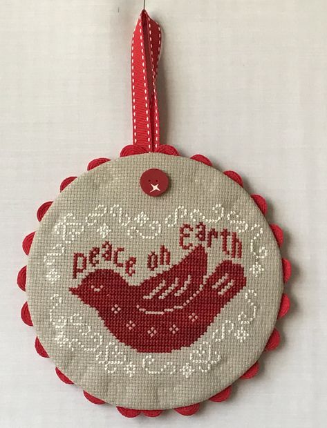 Pat's Cross-Stitch Corner – Page 4 – A Place to Share a Craft I Love Holiday Cross Stitch Patterns, Needlework Shops, Blackbird Designs, Finished Cross Stitch, Holiday Cross Stitch, Winter Cross Stitch, Covered Garden, Quick Stitch, Class Projects