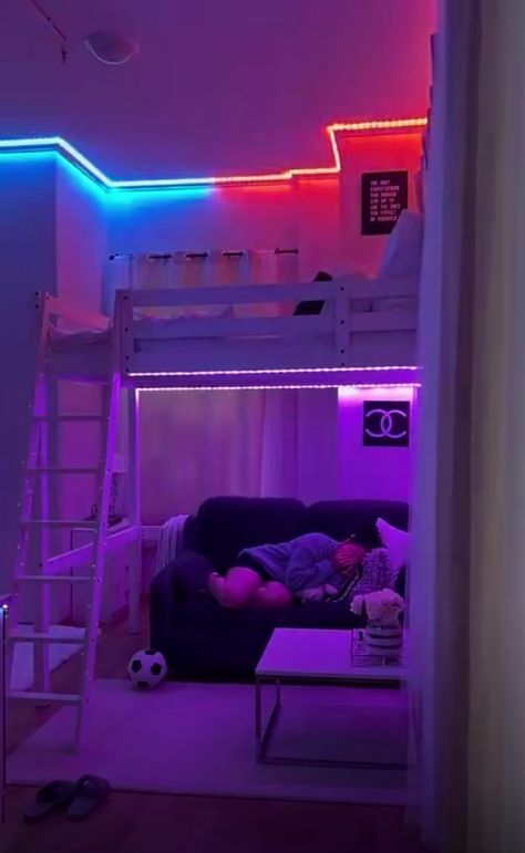 Led Lights Bedroom Loft Bed, Led Lights Bedroom Bunk Bed, Bunk Beds With Led Lights, Loft Bedroom Ideas Aesthetic, Bunk Bed With Desk Led Lights, Bedroom Ideas Loft Bed, Bunkbed Bedroom Ideas, Bunk Bed Rooms Decor Aesthetic, Bunk Beds Leds