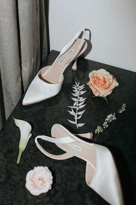 Classy Wedding Dress, Wedding Shoes Bride, Summer Wedding Outfits, Bridal Heels, Wedding Shoes Heels, Wedding Dress Shoes, Classy Wedding, Wedding 2024, Wedding Heels