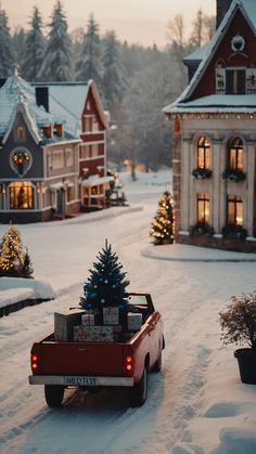 Christmas Magic Photography, Snowy City Aesthetic, Christmas Pics Aesthetic, Christmas City Aesthetic, Christmas Aesthetic Images, Aesthetic Christmas Photos, White Christmas Aesthetic, Europe Christmas, Cities Photography