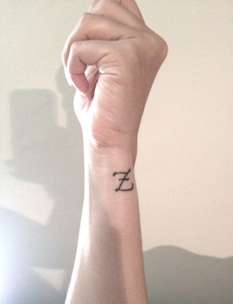 Initial Z calligraphy monogram tattoo letter Z Tattoo Letter Design For Women, Z Initial Tattoo, Z Tattoo Letter, Z Tattoo Letter Design, Letter Z Tattoo, Calligraphy Monogram, Monogram Tattoo, Names Tattoos For Men, Letter Tattoo