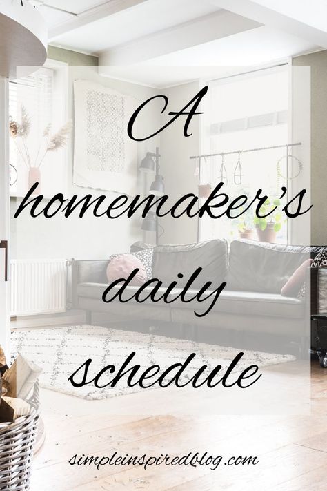 Peek into a housewife's daily schedule. Ideas to create your own routine as a homemaker. everyday morning routine #dailyroutine #morningroutine #homemaking #homemaker #momlife #homemakermorningroutine #homemakerdailyschedule Daily Homemaker Schedule, Me+ Daily Routine Planner, Homemaker Daily Routine, Housewife Routine Stay At Home, Homemaking Schedule Daily Routines, Homestead Schedule Daily, Stay At Home Wife Schedule Daily Routines, Daily Routine Schedule For Retired Women, Stay At Home Wife Routine