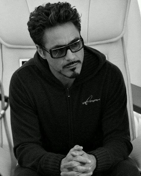 ♥ Robert Downey Jr Wallpaper, Rdj Iron Man, Robert Downey Jnr, Rober Downey, Tony Stank, Robert Jr, Toni Stark, Robert Downey Junior, Robert Downey Jr.