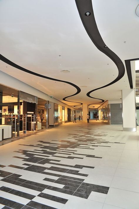 Shopping Centre 'Città Dei Templi' - Picture gallery Shopping Mall Floor Tiles Design, Mall Flooring Design, Shopping Mall Interior Design, La Mecca, Shopping Mall Interior, Shopping Mall Design, Floor Pattern, Tile Layout, Flooring Design