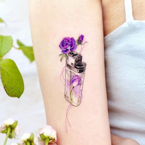 Lighter Tattoo, Here Tattoo, Learn To Tattoo, Think Tattoo, Matching Friend Tattoos, Korean Tattoo Artist, Cute Simple Tattoos, Korean Tattoos, Light Tattoo