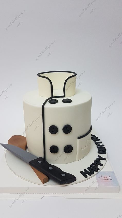 Chef themed cake with edible cake toppers Chef Theme Cake, Chef Birthday Cake, Chef Cake, Happy Birthday Wishes Photos, 21st Birthday Cakes, Fathers Day Cake, Simple Cake Designs, Simple Cake, Edible Cake Toppers