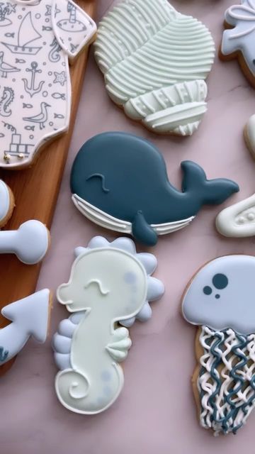 Whale Royal Icing Cookies, Under The Sea Baby Boy Shower Ideas, Nautical Baby Shower Cookies, Whale Cookies Decorated, Sea Creature Baby Shower Ideas, Sea Creature Cookies, Under The Sea Baby Shower Cookies, Under The Sea Cookies Decorated, Whale Sugar Cookies