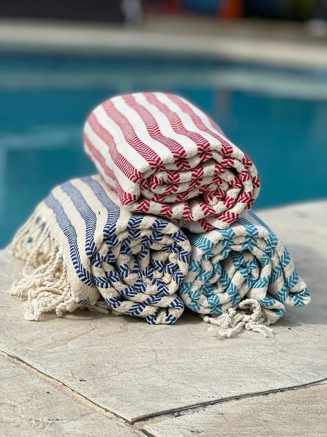 Turkish Towel Boho Beach Towel Yoga Towel Blanket Navy | Etsy Fouta Towels, Beach Towel Set, Picnic Towel, Navy Blanket, Soft Bath Towels, Spa Towel, Striped Beach Towel, Beach Towel Blanket, Beach Bath