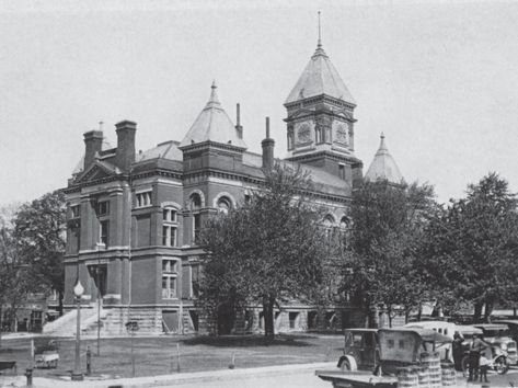 Vincennes Indiana, Independence Missouri, Knox County, Greene County, Jail Cell, Card Inspo, Two Boys, Rms Titanic, Haunted Places