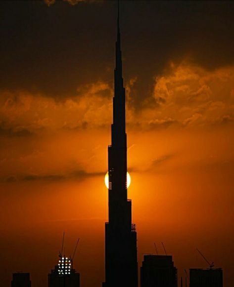 Burjkhalifa Sunset, Uae Photography, Beautiful Photoshoot, Burj Khalifa, Dubai Uae, Willis Tower, Dubai, Tower, Magazine