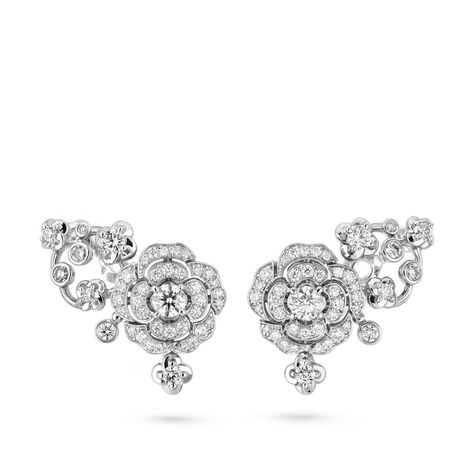 2/22 White Gold Diamond Earrings, Diamonds Earrings, Chanel Camellia, Couture Mode, Jewelry Chain, Jewelry Website, Chanel Jewelry, Gold Diamond Earrings, Fine Jewelry Collection