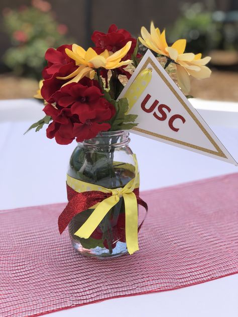 Grad Party Taco Bar Ideas, Osu Graduation Party Ideas, School Spirit Centerpieces, Uf Graduation Party Ideas, Wsu Graduation Party, Usc Party Ideas, Homecoming Centerpieces, Arizona State Grad Party, Usc Centerpieces