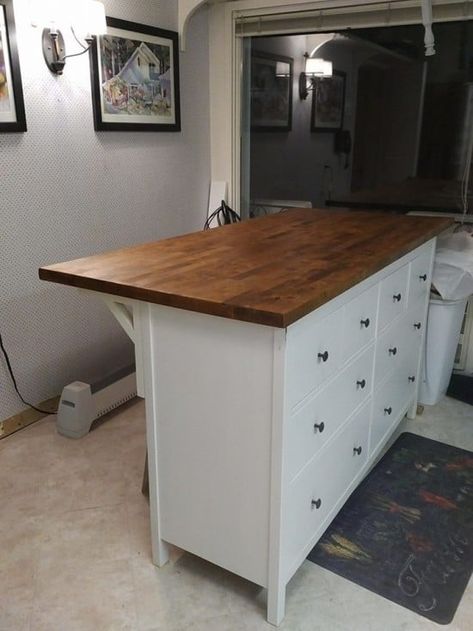 Ikea Kitchen Island With Seating, Kitchen Island Oak, Dapur Ikea, Kitchen Islands Ideas With Seating, Island Storage, Kitchen Island Storage, Ikea Desk Hack, Ikea Kitchen Island, Kitchen Ikea