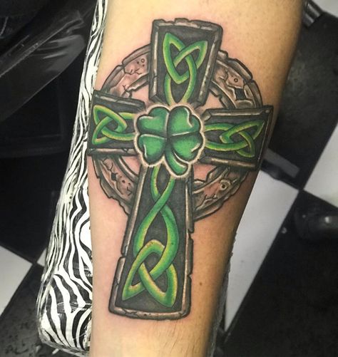 Celtic Cross and Shamrock Tattoo | Tattoo Ideas and Inspiration Irish Sleeve Tattoo Men, Irish Warrior Tattoo, Irish Cross Tattoo, Irish Tattoos For Men, Irish Shamrock Tattoo, Celtic Cross Tattoo For Men, Celtic Cross Tattoo, Cross Shoulder Tattoos, Tattoo Designs With Meaning