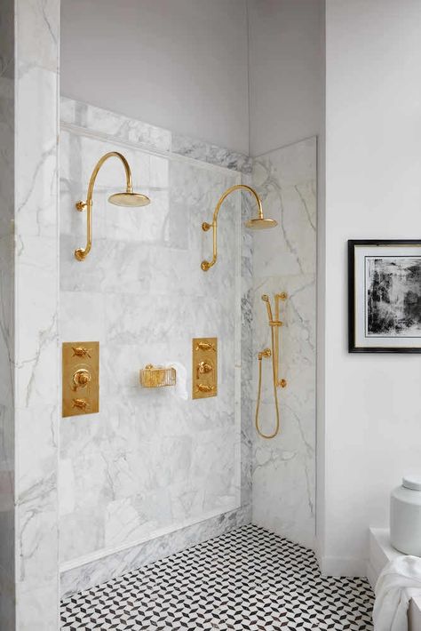 We are switching our focus to showers - we asked our members to share images of projects they have worked on - and they didn't disappoint! Shown here is the Henry Goosneck Wallmounted Shower from @wtrwrks in Brass. [Image Description: Two brass shower heads with brass tap fittings below sit against a marble wall and surround.] https://chelseadesignquarter.co.uk/member/waterworks/ Small Shower Remodel, Best Bathroom Designs, Double Shower, Steam Showers Bathroom, Home Luxury, Gold Bathroom, Corner Shower, Shower Remodel, Design Website