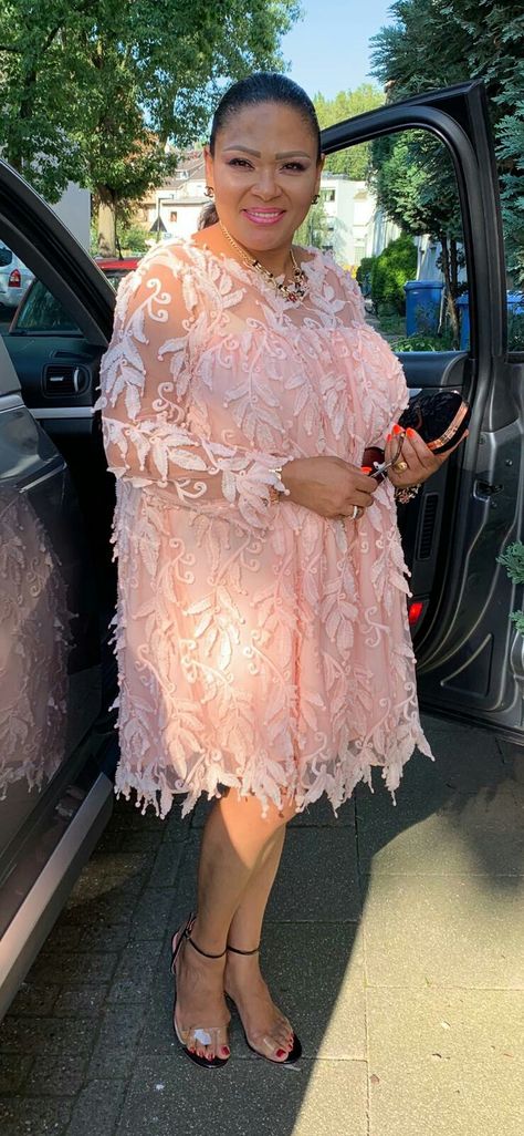 Nigerian Lace Styles Dress For Pregnant Women, Kaba Lace Styles, Loose Lace Dress Styles Ghana, African Lace Dress Styles For Older Women, Lace Style For Pregnant Women, Lace Styles For Pregnant Women, Lace Boubou Styles For Women, Lace Short Gown Styles, Lace Dress Classy