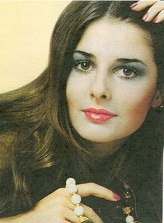 cristina ferrare model HIGH FASHION pictures - Yahoo Image Search Results Cristina Ferrare, Max Factor Makeup, 1960s Models, Carmen Dell'orefice, Patti Hansen, Makeup Ads, Retro Makeup, Beauty Ad, Vintage Scrapbook