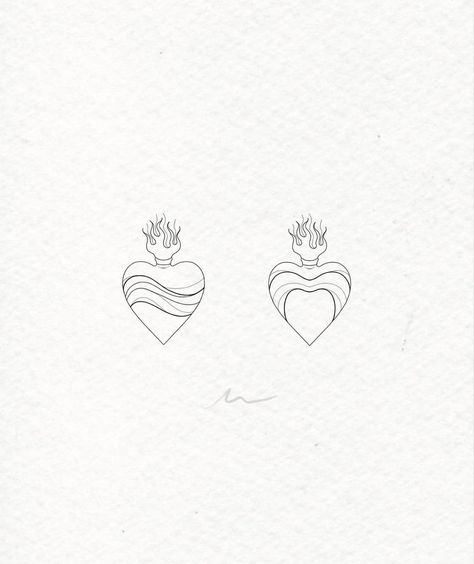 Minimalist Sacred Heart Tattoo, Tiny Sacred Heart Tattoo, Small Hip Tattoos Women, Lil Tattoos, Dreams Catcher, Sacred Heart Tattoos, Tattoos Inspiration, Hip Tattoos Women, Hip Tattoo