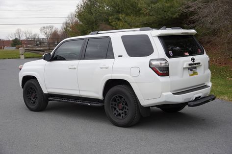 2023 Toyota 4Runner TRD -Pro with RAL-B running boards and RAL-B hitch step. Prepared for the adventure with Romik. Check them out at www.Romik.com #4RunnerTRDPro #Toyota4Runner @Toyota USA 2023 Toyota 4runner, White 4runner, White Toyota 4runner, White 4runner Blacked Out, Toyota 4runner Lunar Rock, Toyota 4runner Trd Off Road Premium, 4runner Trd Pro, Toyota Usa, Toyota 4runner Trd