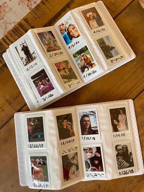 Use this album to nicely display your polaroids Polaroid Album Book, Instax Album Ideas, Polaroid Album Ideas, Polaroid Display Ideas, Display Polaroid Pictures, Polaroid Journal, Polaroid Pictures Display, Polaroid Albums, Polaroid Book