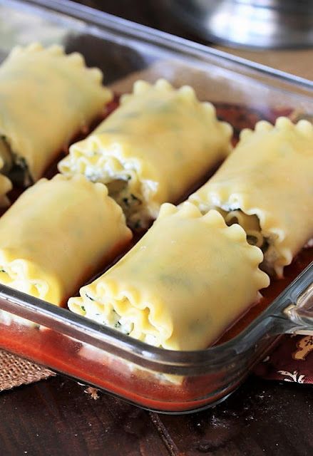 Mini Lasagna Rolls, Best Easy Lasagna Recipe, Lasagne Roll Ups, Lasagna Rolls Recipe, Spinach Roll Ups, Mini Lasagna, Spinach Lasagna Rolls, Lasagna Roll Ups, Easy Lasagna Recipe