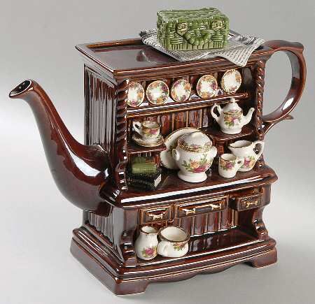 Tea Pots Unique, Teapot Unique, Unusual Teapots, Old Tea Pots, Antique Hutch, Tea Pots Art, Tea Cabinet, Novelty Teapots, Cute Teapot