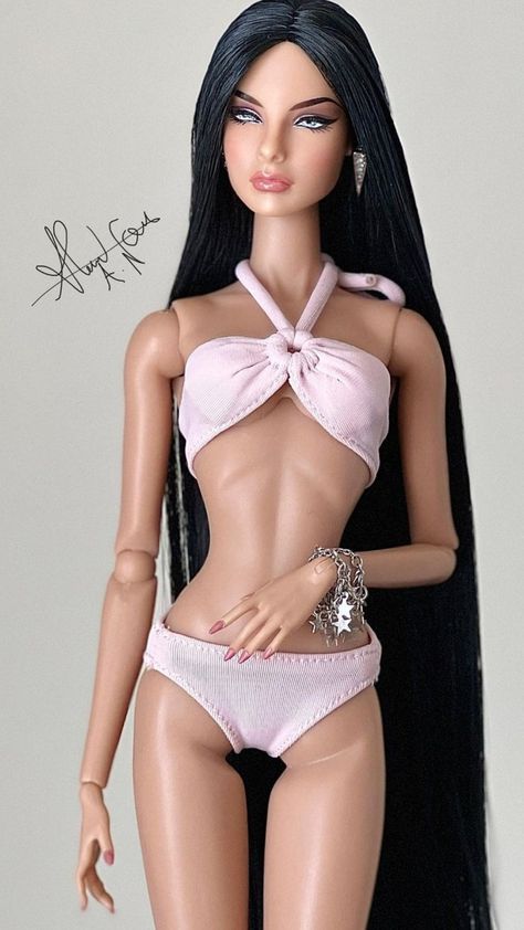 Barbie Swimsuit, Fashion Dolls Photography, Doll Photography, Beautiful Dolls, Fashion Dolls, Barbie Dolls, Dollhouse Miniatures, Lingerie, Couture