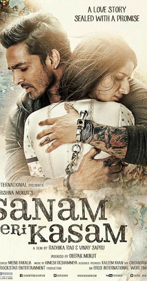 Sanam Teri Kasam Movie, Bollywood Wallpaper, Free Films, Bollywood Couples, Hindi Movie, Cool Wallpapers Cartoon, Indian Movies, Romance Movies, Bollywood Movies