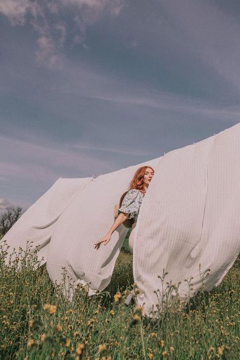 Shotting Photo, Outdoor Shoot, Photoshoot Idea, Fashion Photography Inspiration, Photoshoot Concept, Foto Art, Trik Fotografi, Creative Portraits, Photo Images