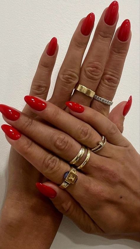 Cherry Wine Nails, Red Wedding Nails, Red Summer Nails, Bright Red Nails, Wine Nails, Nagellack Trends, Peach Nails, Cherry Wine, Spring Nail Colors