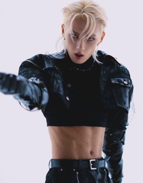 Men Crop Top, Male Crop Top, Mens Crop Top, Seventeen Junhui, Wen Junhui, Seventeen Jun, Seventeen Album, Stage Outfits, Pretty Men