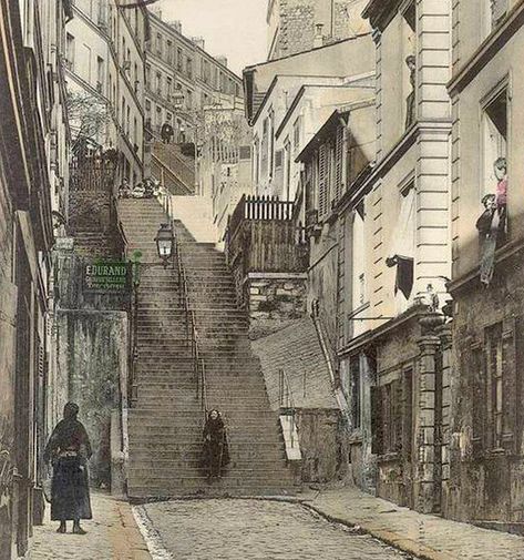 Passage Julien-Lacroix. Belleville c.1907 #Paris Belleville Paris, Paris History, Paris 1900, Beautiful Paris, Old Paris, Old Photography, Paris Vintage, Paris Photography, Paris Photo