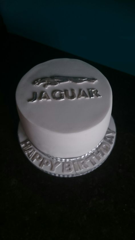 Jaguar logo birthday cake Jaguar Cake, Animal Birthday Cake, Cars Cake Design, Themed Baking, Jaguar Logo, Pastel Rainbow Cake, Cars Theme Cake, Car Cakes, Race Car Cakes