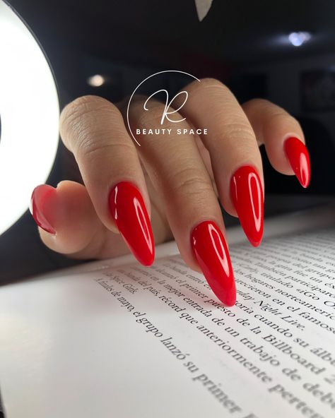 Red Acrylic Nails Almond, Red Nails Almond Shape, Red Almond Shaped Nails, Long Round Nails, Red Almond Nails, Almond Nails Red, Red Almond, Nails Almond Shape, Classy Almond Nails