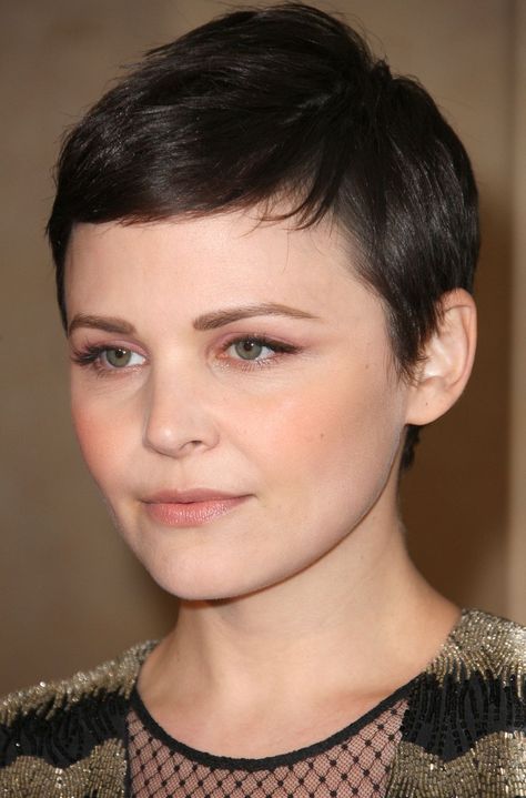 Kort Bob, Ginnifer Goodwin, Winona Ryder, Short Pixie Haircuts, Short Haircut, Hair Photo, Hair Envy, Short Pixie, Long Hair Cuts