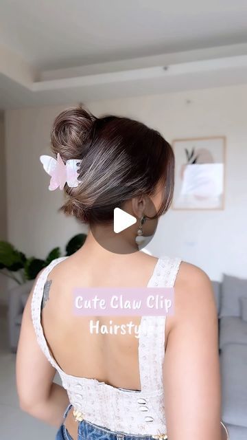 Shalini Samuel on Instagram: "Cute Claw Clip Updo 🌸
.
Comment ‘ClawClip’ for direct product link in your DMs ✨
.
.
.
.
#cutehairstyles #clawclip #clawcliphairstyle #bun #updo #butterflyclips #hair #hairstyle #hairtutorial #easyhairstyles #quickhairstyles #holidayhair #everydayhairstyle" Claw Clip Hairstyles Straight Hair, Claw Clip Updo, Claw Clip Bun, Clip Updo, Bun Updo, Butterfly Clips, Holiday Hairstyles, Quick Hairstyles, Everyday Hairstyles