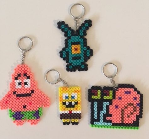 Spongebob Keychain, Melty Bead Designs, Melt Beads Patterns, Hamma Beads Ideas, Easy Perler Bead Patterns, Melty Bead Patterns, Pearl Beads Pattern, Pineapple Under The Sea, Easy Perler Beads Ideas