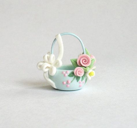 Polymer Clay Flower Jewelry, Clay Fairies, 강아지 그림, Polymer Clay Jewelry Diy, Polymer Clay Dolls, Cute Polymer Clay, Polymer Clay Miniatures, Clay Figurine, Clay Miniatures