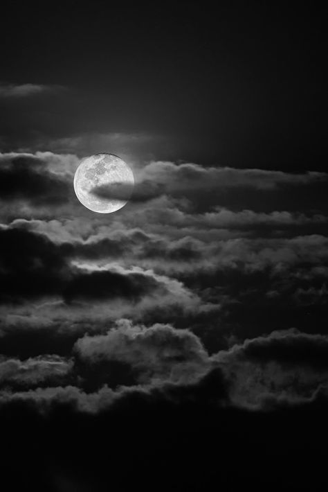 A pretty full moon playing with the clouds last night Sky Tattoos, Cloudy Night, Moon Lover, Moon Images, Moon Clouds, Night Sky Wallpaper, Moon Pictures, Moon Photography, The Full Moon