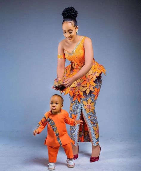 Mother Son Matching Outfits, Skirt And Blouse Ankara, Baby African Clothes, Mommy Son Outfits, Childrens Party Dresses, Ankara Styles For Kids, Dashiki Fashion, Mommy Daughter Outfits