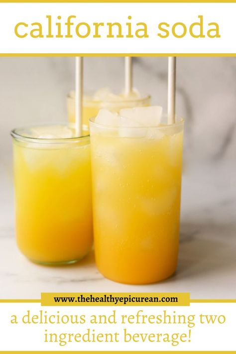 A side shot of orange juice and seltzer water (california soda) in glasses. Soda Drinks Recipes, Sparkling Water Drinks, Soda Alternatives, Orange Juice Recipes, Orange Juice Drinks, Healthy Soda, Craft Soda, Fresh Orange Juice, Seltzer Water