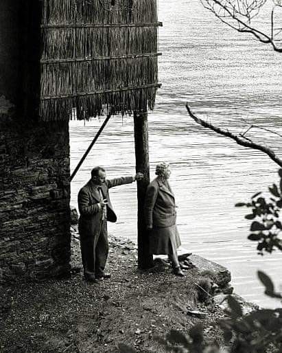 January 1946: Agatha Christie pictured with her husband, Professor Max Mallowan, outside a boathouse near their home, Greenway House in Devon. Agatha Christie House, David Suchet, The Boathouse, Miss Marple, Hercule Poirot, British History, Agatha Christie, Life Photo, Hercules