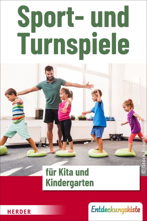 Im Alltag sollten Erwachsene Jungen und Mädchen regelmäßig Räume eröffnen, in denen sie sich auspowern können. Lernt hier im kostenlosen Artikel der Zeitschrift „Entdeckungskiste“ einige Sport- und Turnspiele für die Kita kennen. Sport Kindergarten, Turnspiele Kindergarten, Gymnastics, Kindergarten