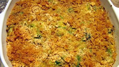 Paula Deen's Broccoli Casserole Recipe - Food.com Broccoli Cheddar Chicken Casserole, Cheddar Chicken Casserole, Paula Deen Broccoli Casserole, Broccoli Casserole Recipe, Cracker Barrel Chicken, Dressing Recipes Thanksgiving, Broccoli Cheddar Chicken, Broccoli Recipes Casserole, Paula Deen Recipes