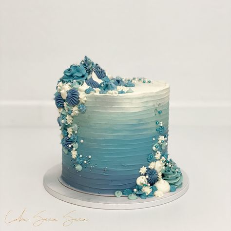 Beach Theam Birthday Cakes, Coastal Cake Ideas, Coastal Birthday Cake, Ocean Theme Birthday Cake, Ocean Cake Ideas, Ocean Theme Cake, Coastal Cake, Ocean Themed Cake, Ocean Wedding Cake